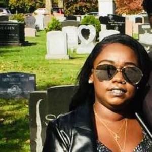 Meet your Posher, Tennice